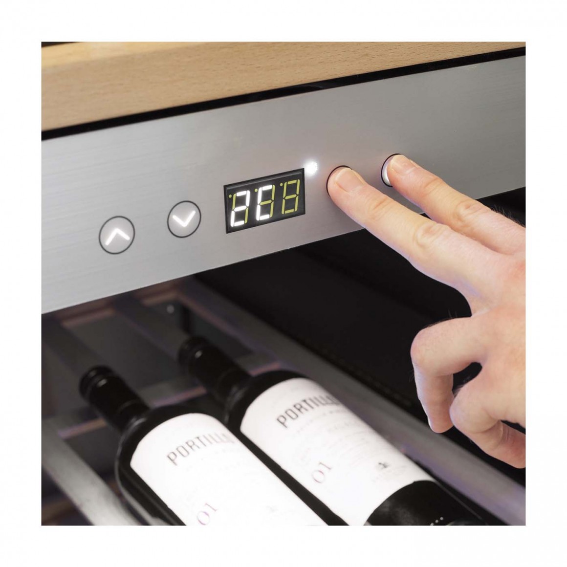 Wine cooler Safe CASO 12 Classic Wine cooler Safe CASO 12 Classic