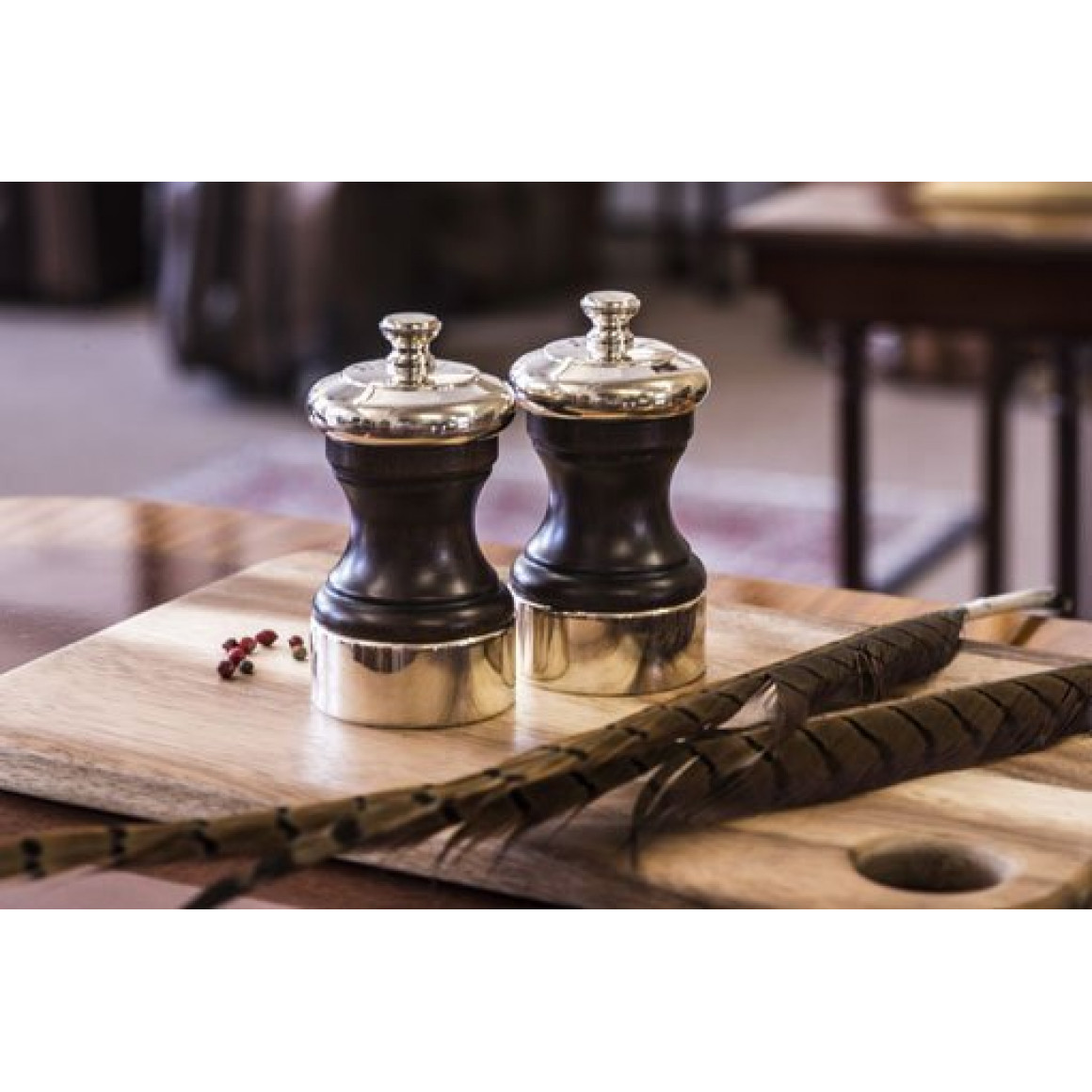 Palace 	PEPPER MILL
